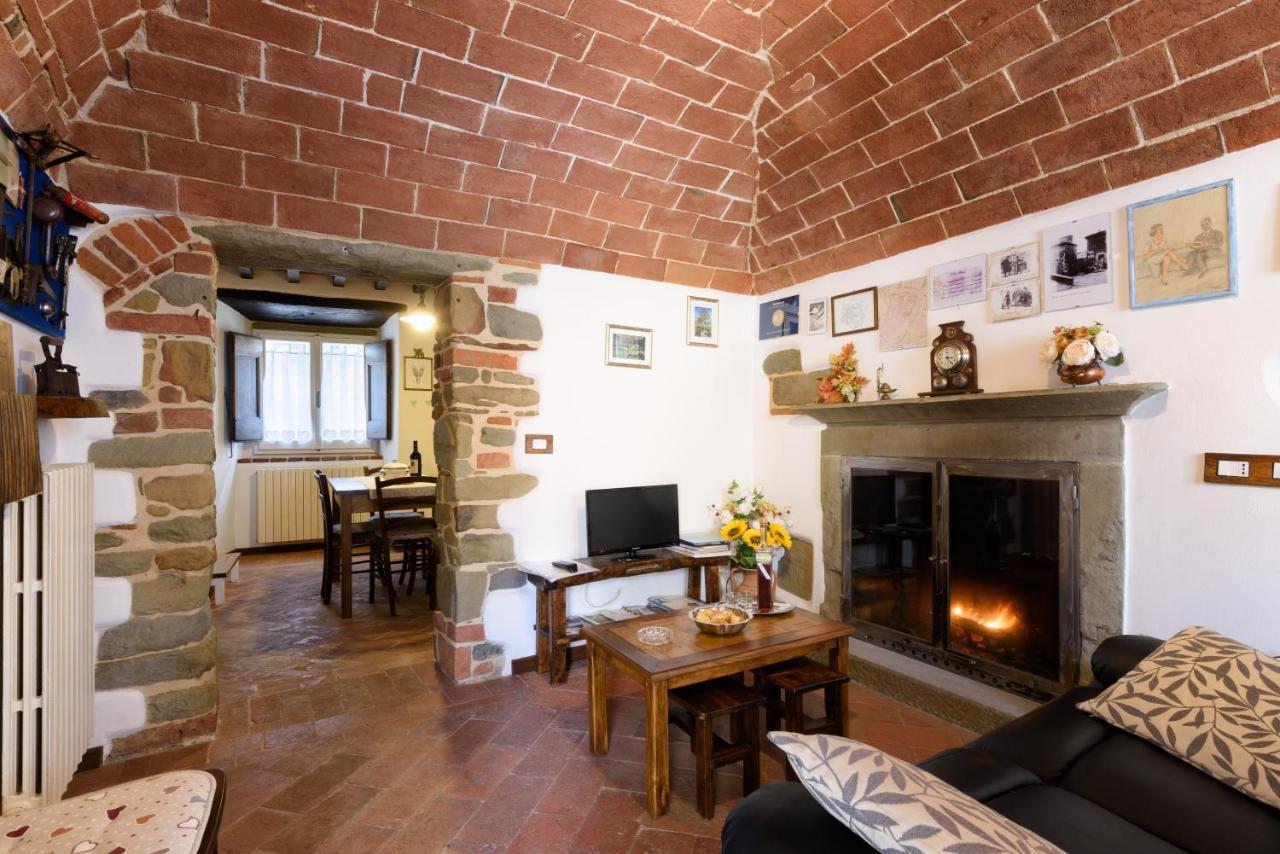 Antica Dimora Figli Di Bocco Apartment Castiglion Fibocchi Bagian luar foto